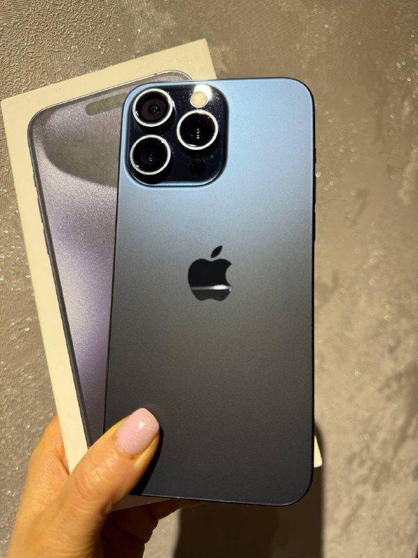 iPhone 15 pro max 256GB