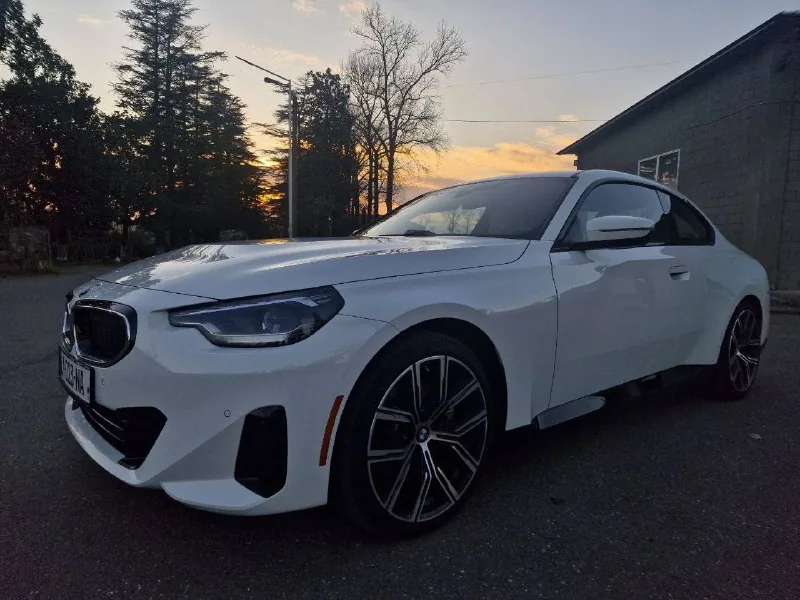 BMW 230i xDrive Coupe 2024 1