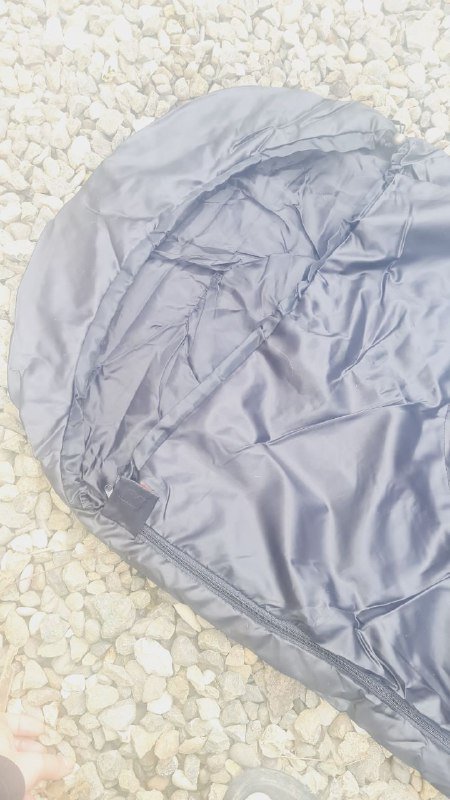 2 тонких спальника без чехлов 2