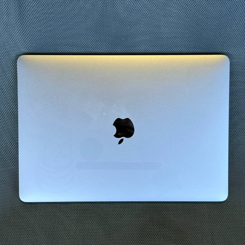 MacBook Pro 13 2020 16GB 256GB SSD Core i5 3