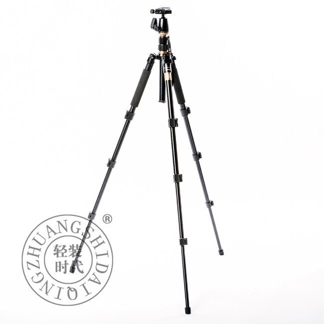 Штатив tripod QZSD Q555 с креплением и bluetooth кнопкой 2