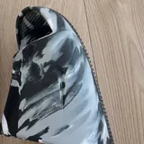 Кроссовки Nike, шлепки Nike, лоферы Zara, шорты Bershka 4