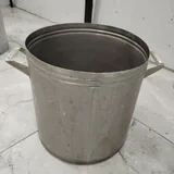 Овощерезка, газовая плита, газовый баллон, центрифуга, корзина, кастрюли 6