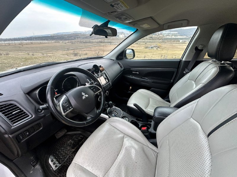 Mitsubishi Outlander Sport SE 2014 4