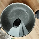 Кастрюля, кружка, лампа 2