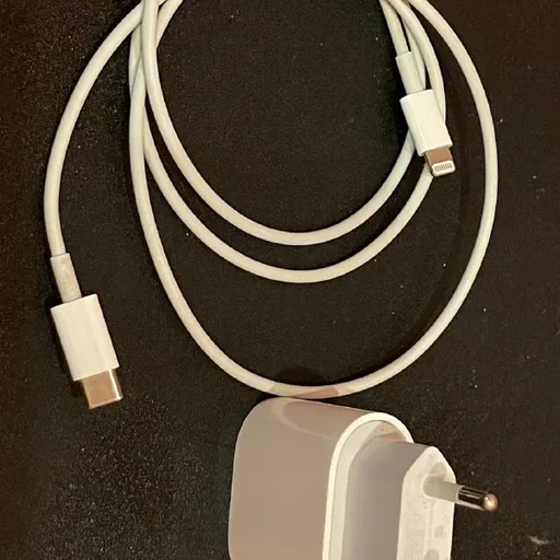 Оригинальный кабель и блок питания для iPhone