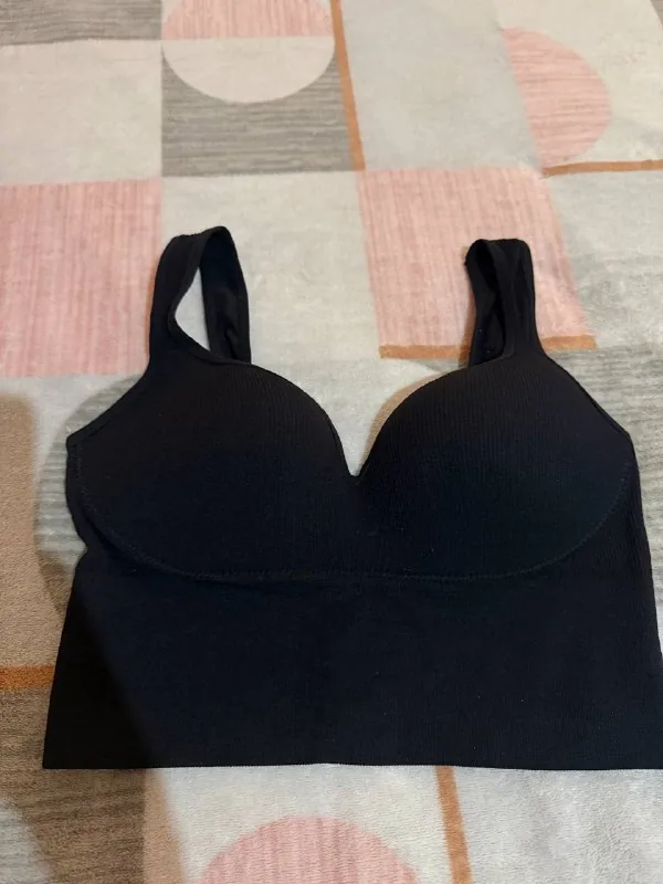 Black push-up cup top 1