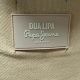 Рубашка вельвет Zara, худи Pepe Jeans & Dua Lipa, худи Zara, пальто Stradivarius, рубашка Zara 3