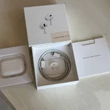 Apple AirPods Pro 2 2