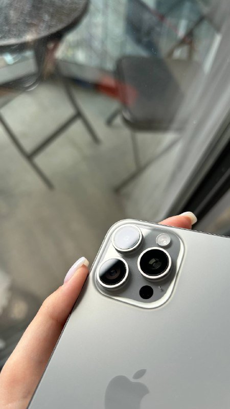 iPhone 15 Pro Max 512 GB 7
