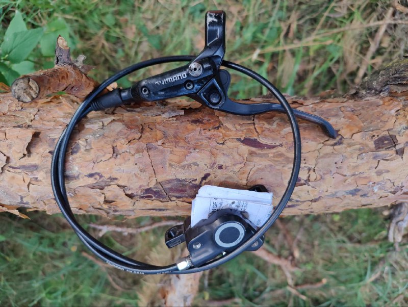 Передний тормоз Shimano