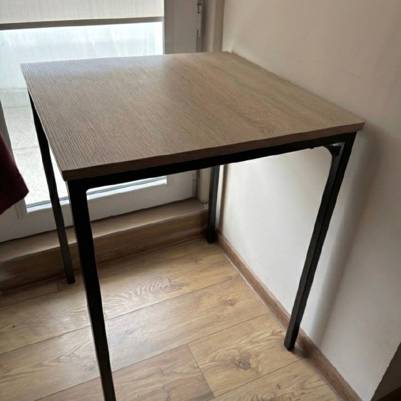 Стол 65х65 см