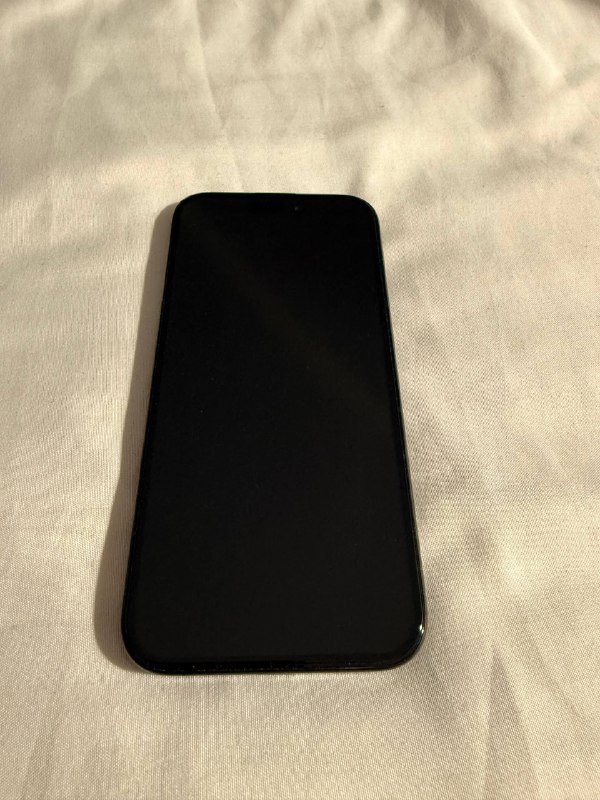 iPhone 15 Pro Black Titanium 256 GB eSIM 2