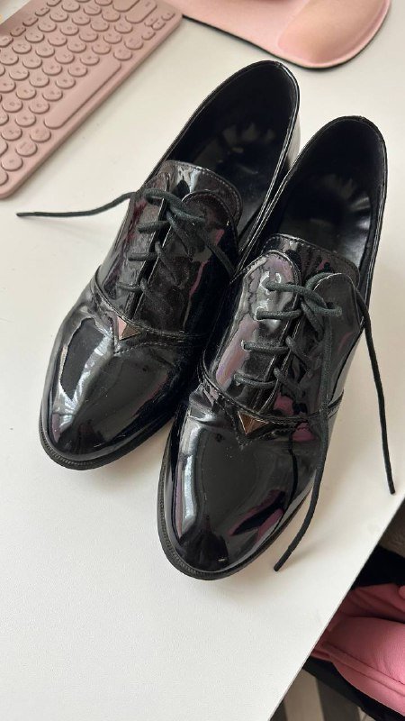 Кожаные лаковые туфли 41 размер 2
