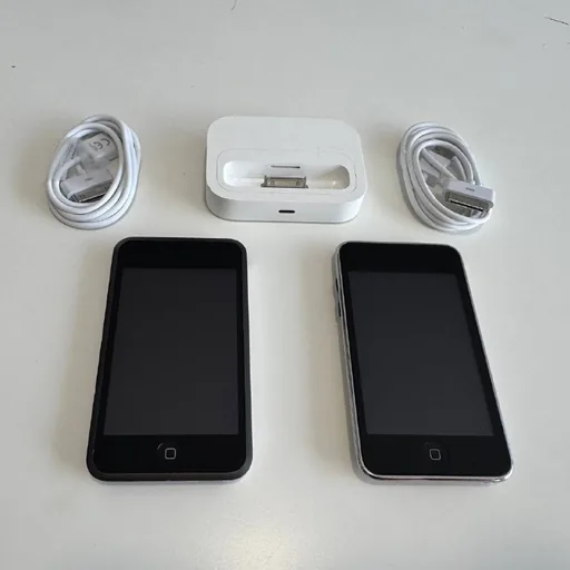 iPod Touch 1-го поколения 16 ГБ, iPod Touch 2-го поколения 16 ГБ