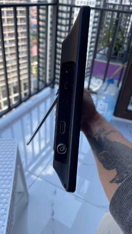 Портативный дисплей 12.1 с ТВ антенной 3