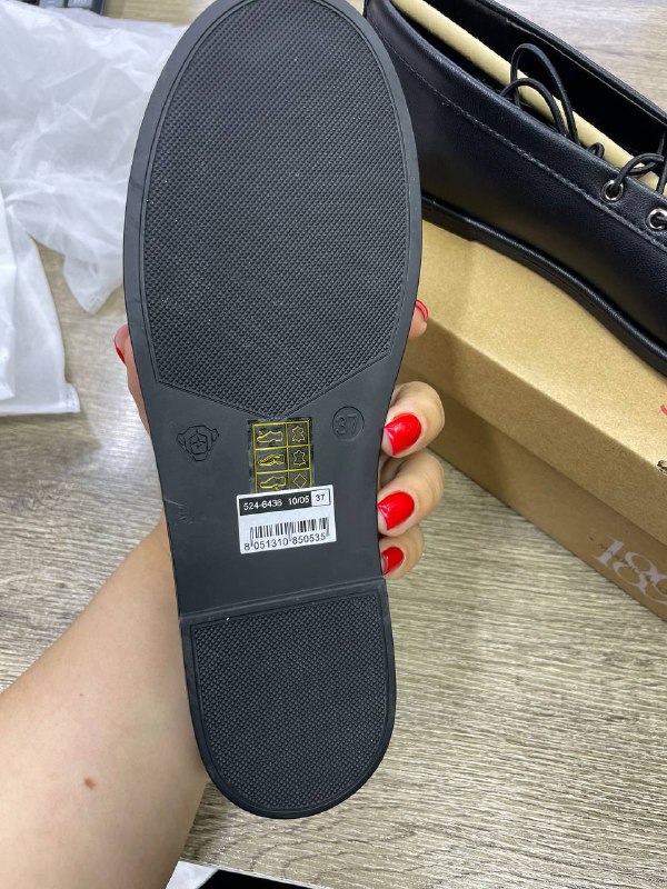 Женские кожаные туфли размер 37 3