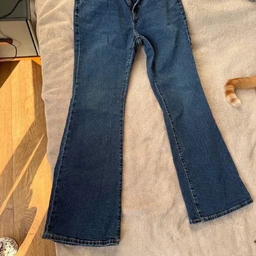 Джинсы UNIQLO, джинсы Mango