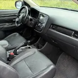 Mitsubishi Outlander SEL 2016 4