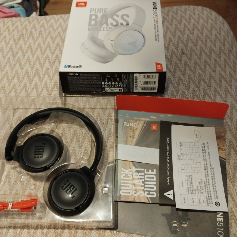 Наушники JBL Bluetooth