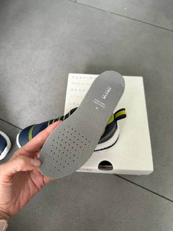 Кроссовки GEOX размер 28 водоотталкивающие новые 3