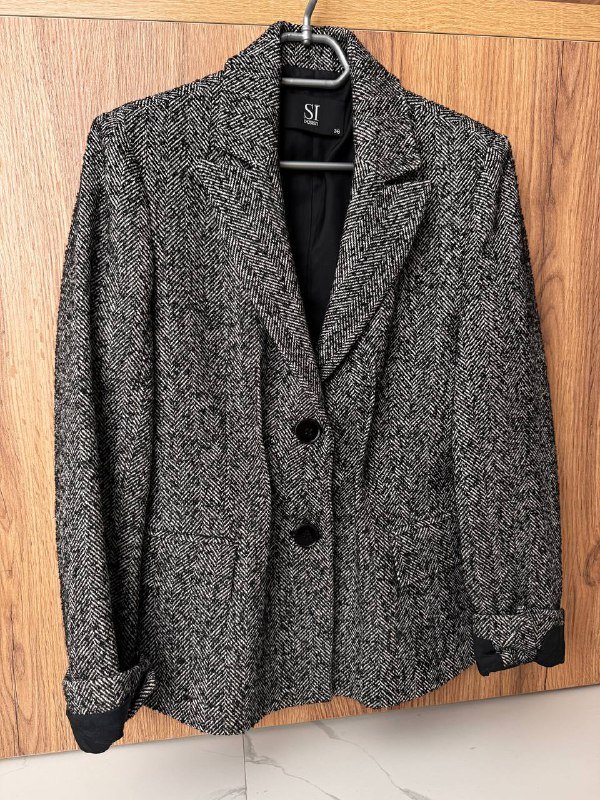 Офисный костюм, куртка, блузка, костюм фирменный