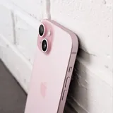 iPhone 15 128 Гб 3
