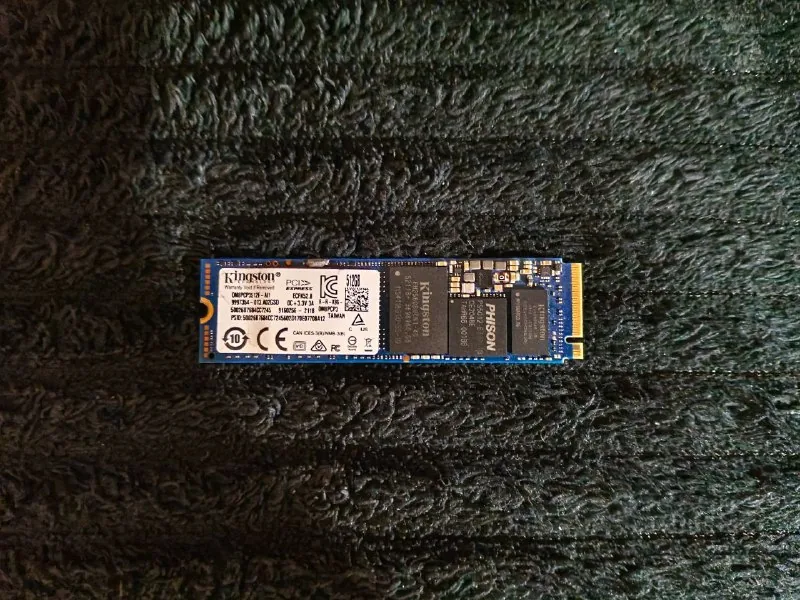 Kingston NVMe SSD 512 ГБ 1