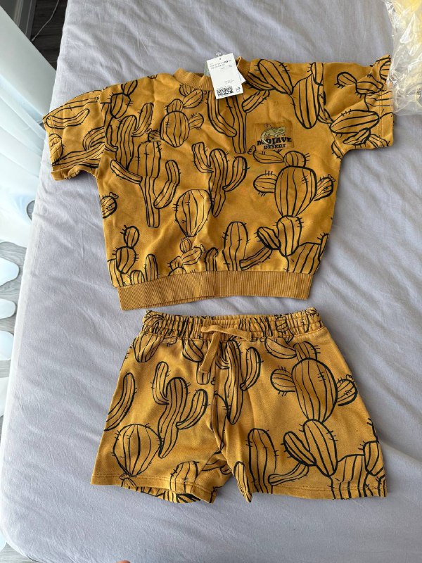 Новый костюм для мальчика/девочки от H&M