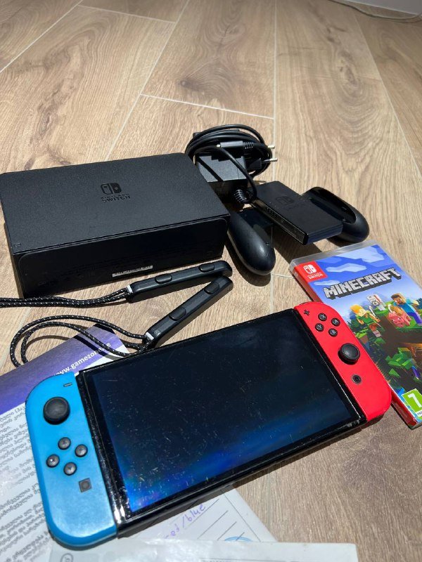 Nintendo Switch OLED RED/BLUE, игра Minecraft