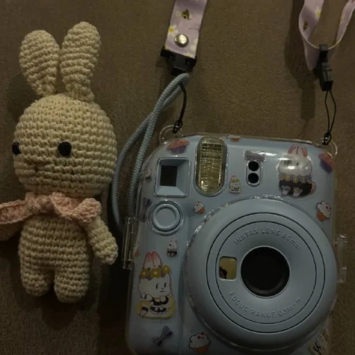 Камера Instax Mini 12