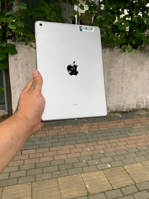 iPad Air 2 128GB Grey and White с SIM карта, iPad 5th generation 32GB с SIM карта 2