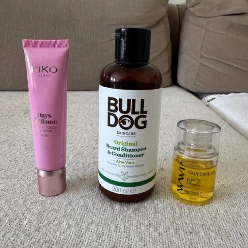 Foundation, beard shampoo, hair oil