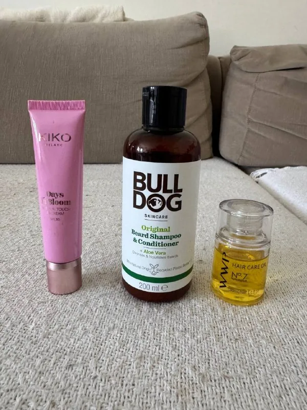 Foundation, beard shampoo, hair oil 1