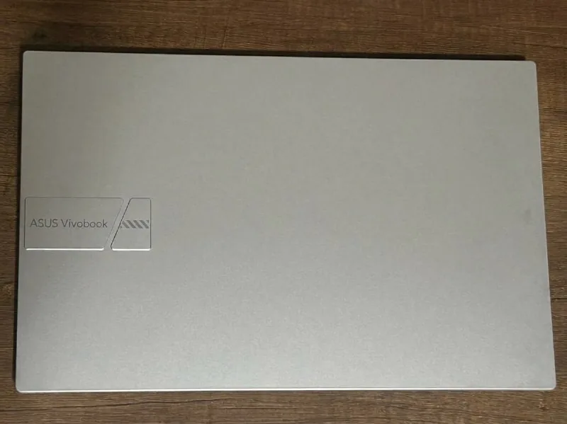 Asus Vivobook 15 ლეპტოპი 1