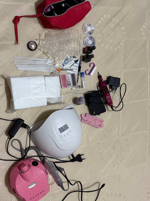 Набор для маникюра с лампой и инструментами 2