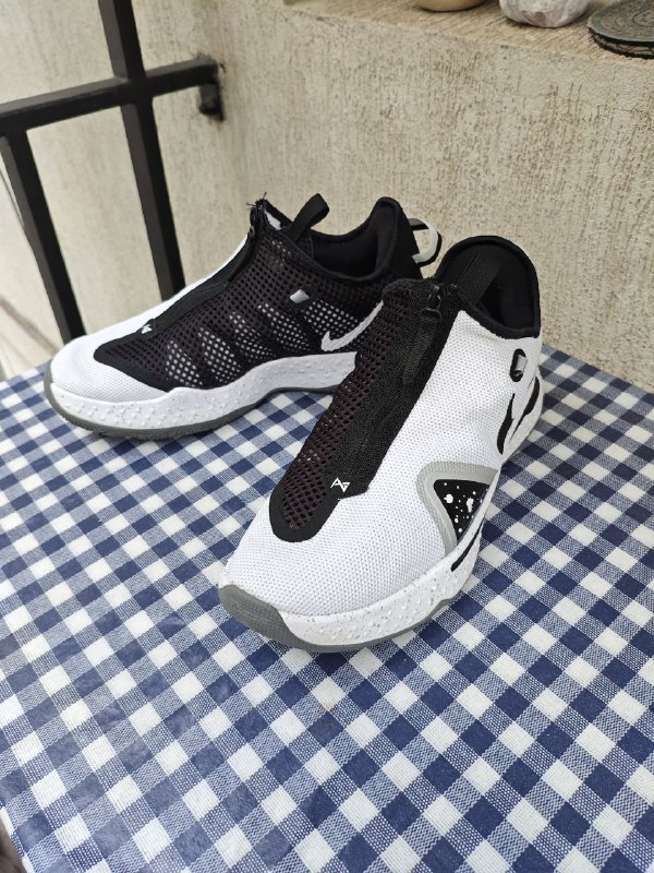 Мужские кроссовки Nike PG 4 Oreo White Black
