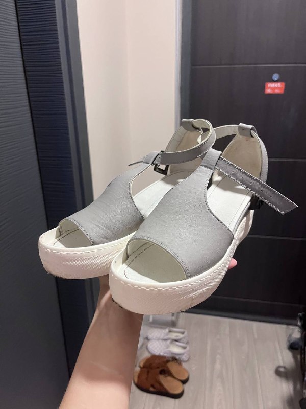 Босоножки Animashoes размер 37