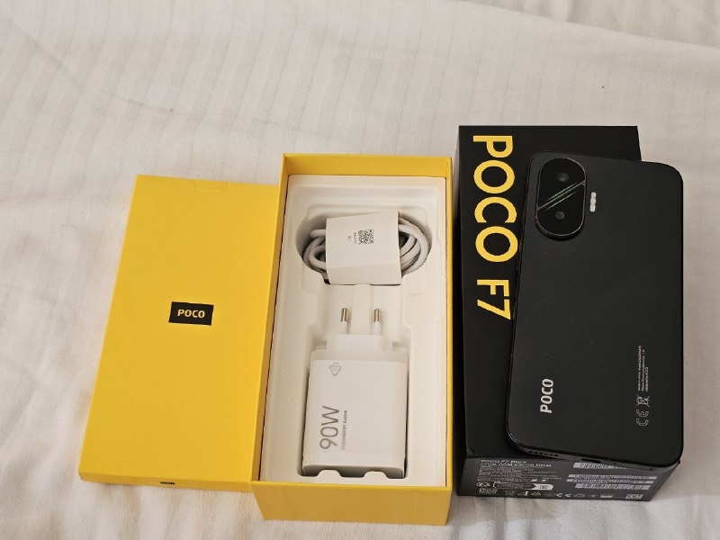 Смартфон Poco F7 Black 12/256 GB