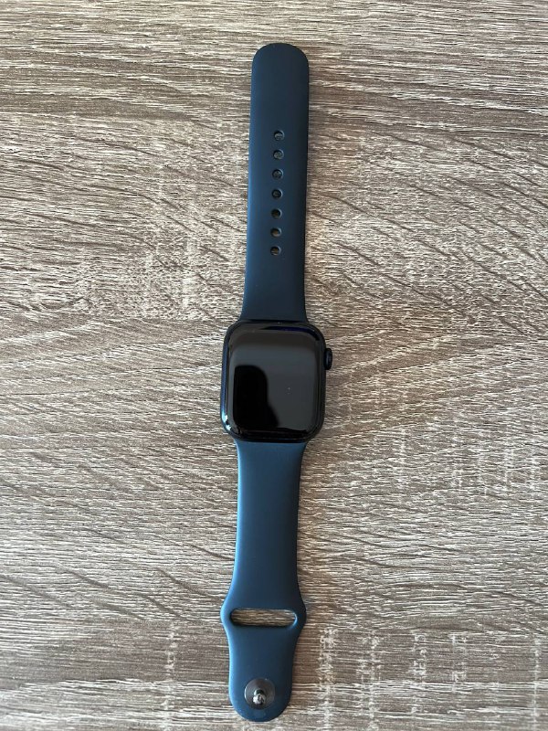 Apple Watch Series 7 41mm with strap and charger