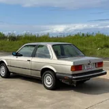 BMW 325e Coupe E30 6