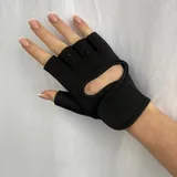 Спортивные перчатки, наколенники, массажный ролл 3