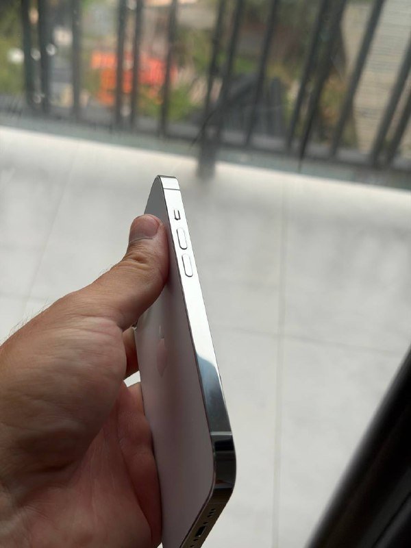 iPhone 14pro 256GB 5