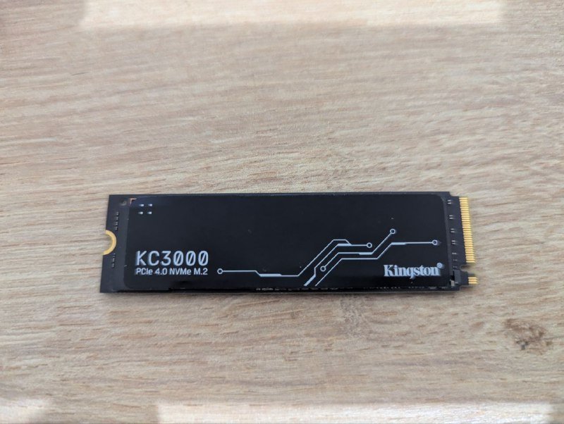Жесткий диск nvme m.2 Kingston kc3000 2 ТБ
