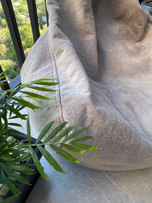 Серый пуфик-груша 2