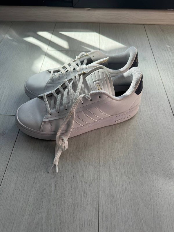 Adidas Cloudfoam Grand Court, Adidas Galaxy 6, New Balance 574, GEOX XAND 2S 6