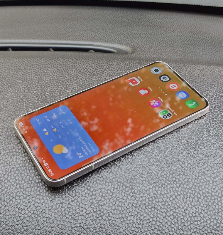 Samsung Galaxy S22 Plus 256 ГБ 3