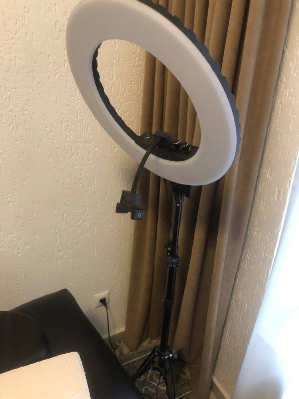 Кольцевая лампа