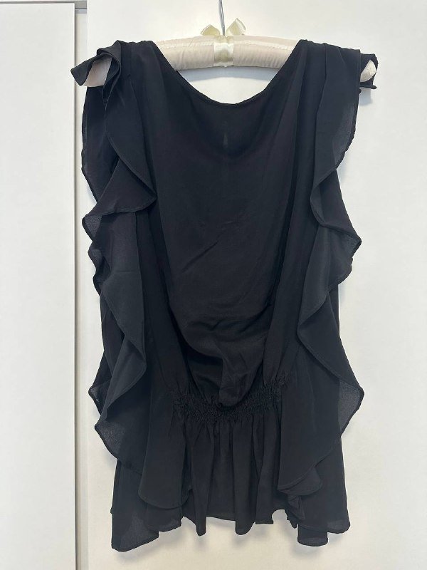 Юбка длинная, ботинки Hogl, шелковый топ, сапоги Hogl, джинсы Levi’s, футболки, платье Steven Schraut 3