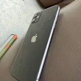 iPhone XR, iPhone 11 4